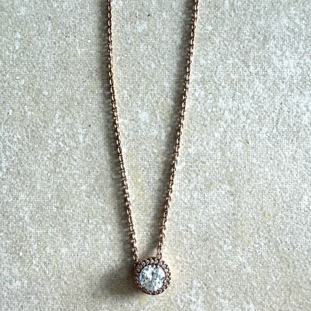 Pandora Round Sparkle Necklace